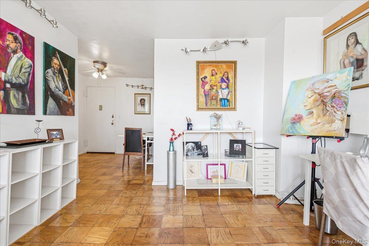 70-25 Yellowstone Boulevard 16r Property Photo 14