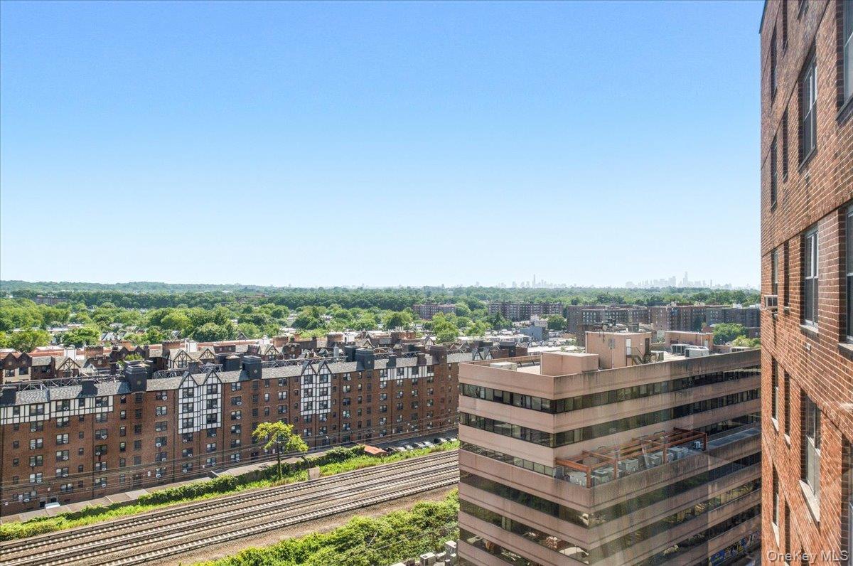 70-25 Yellowstone Boulevard 16r Property Photo 20