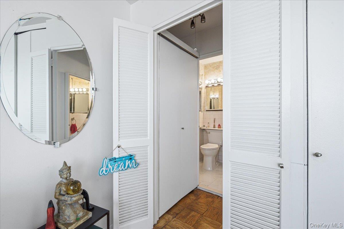 70-25 Yellowstone Boulevard 16r Property Photo 22