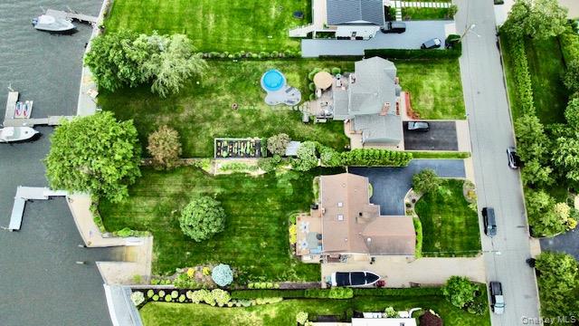 131 Crystal Beach Boulevard Property Photo 11