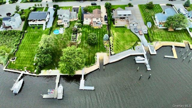 131 Crystal Beach Boulevard Property Photo 12