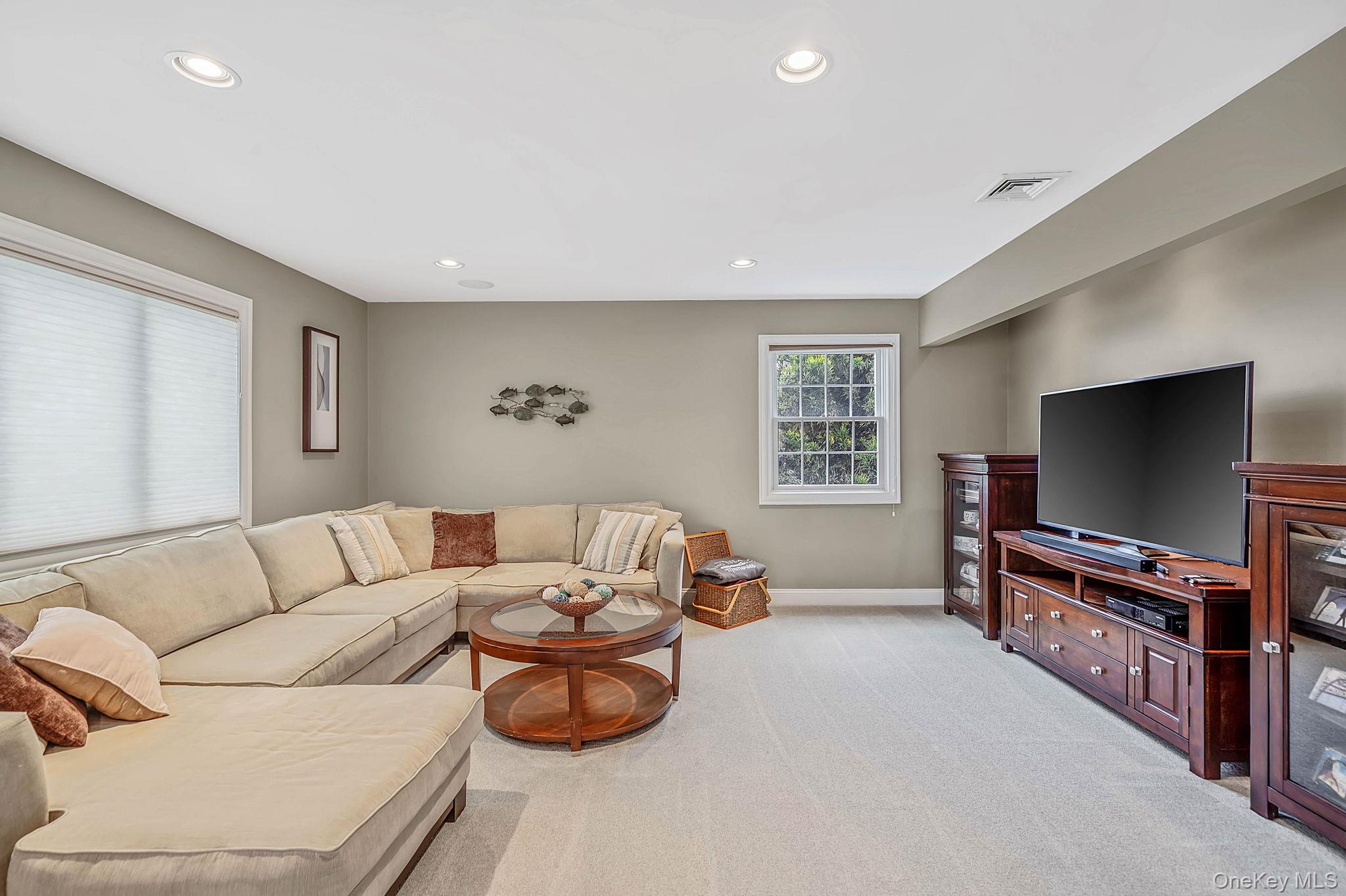 131 Crystal Beach Boulevard Property Photo 26