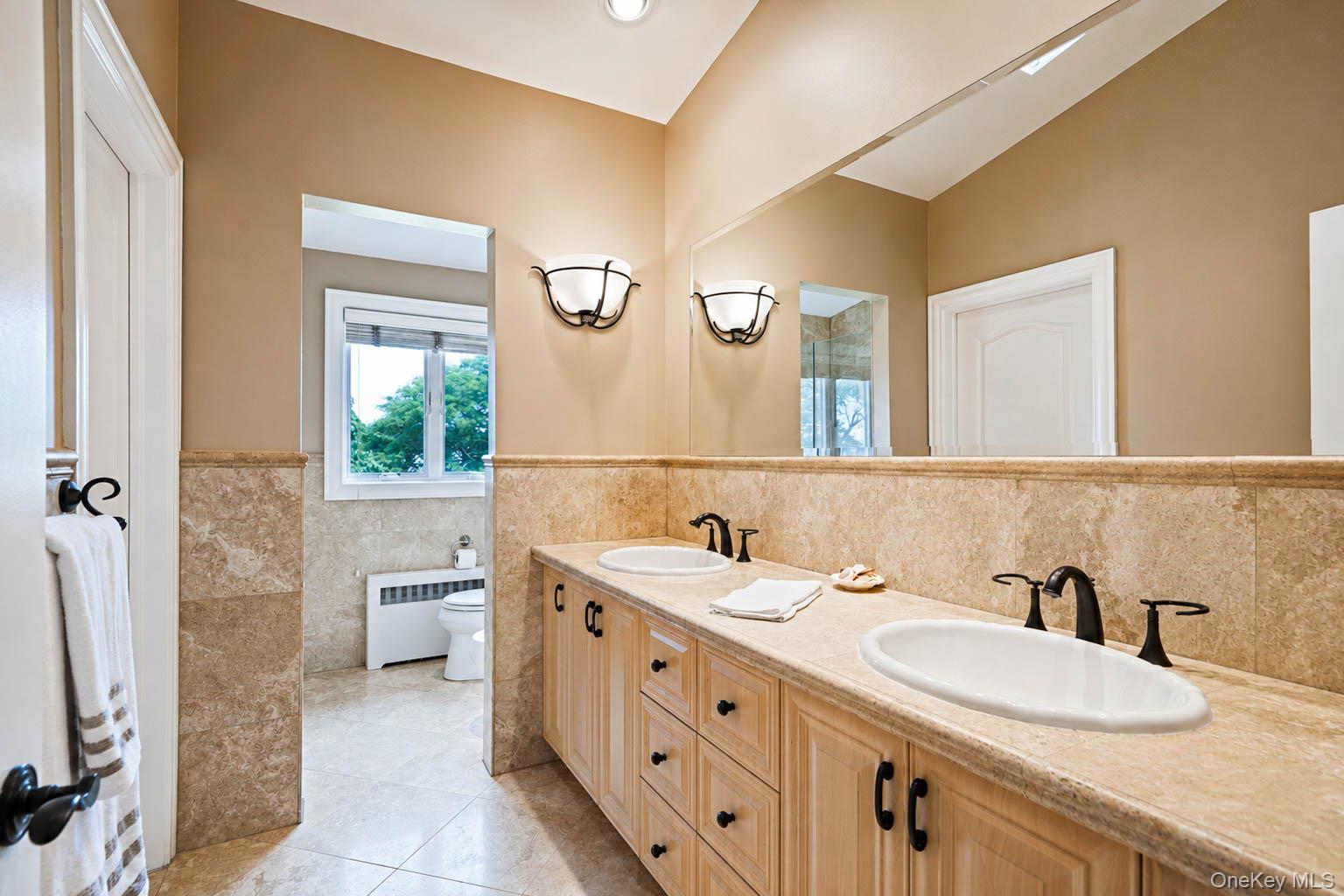 131 Crystal Beach Boulevard Property Photo 32