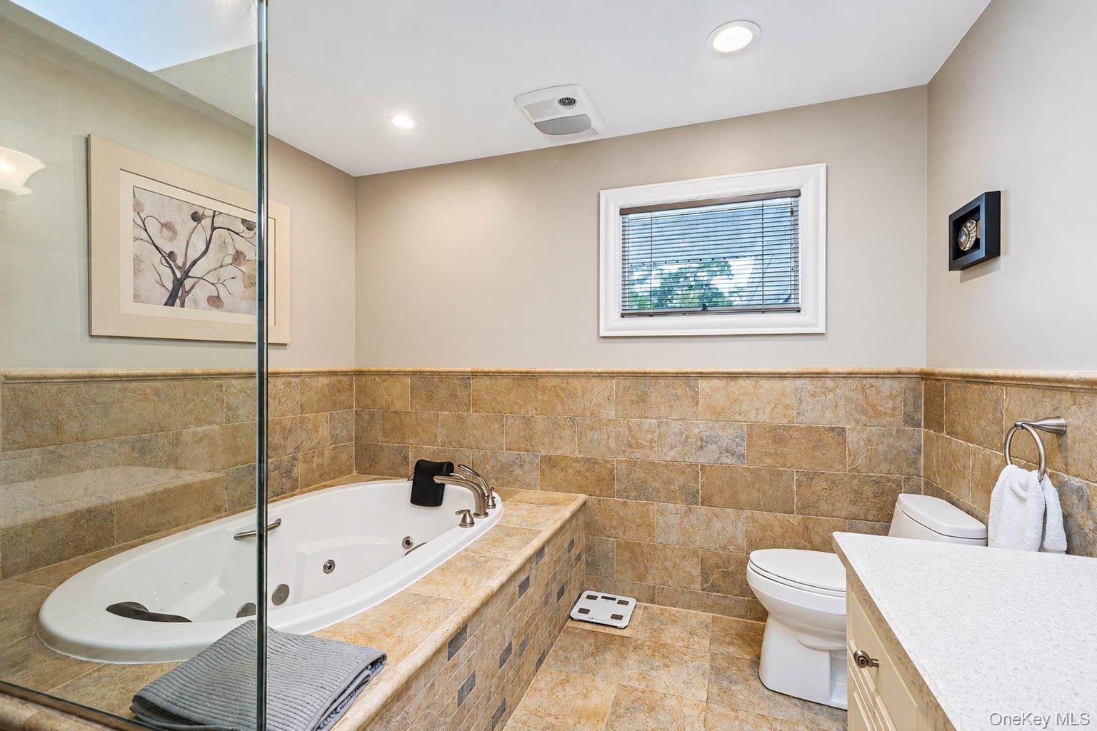 131 Crystal Beach Boulevard Property Photo 37
