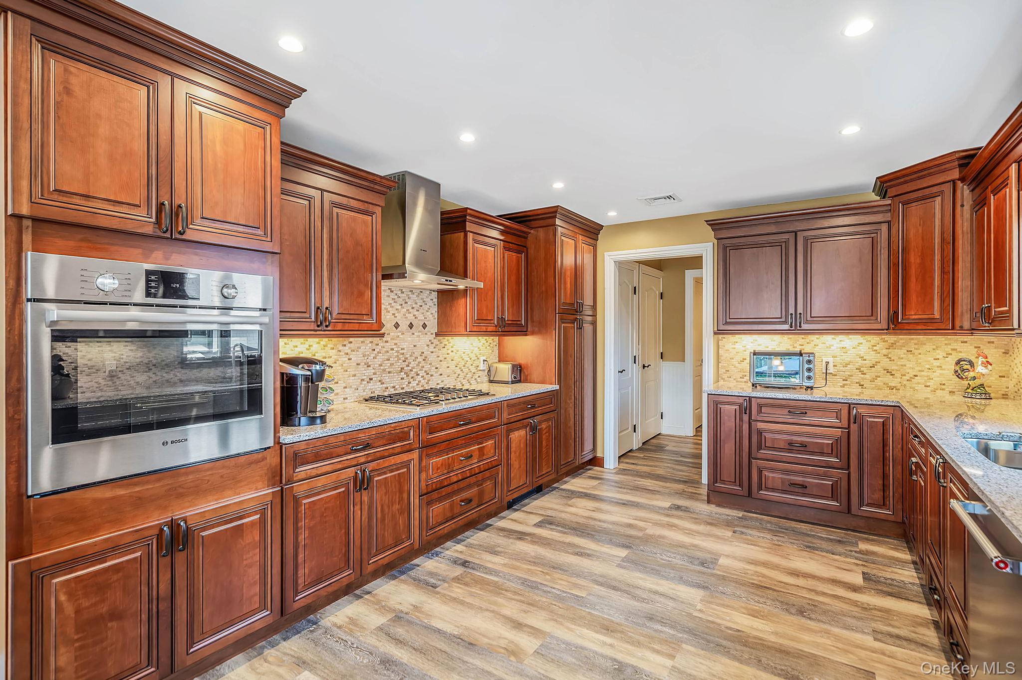 131 Crystal Beach Boulevard Property Photo 41