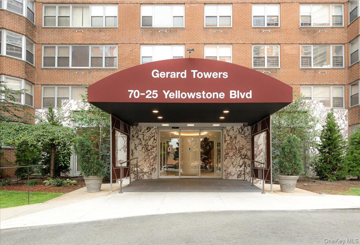 70-25 Yellowstone Boulevard 4b Property Photo 3