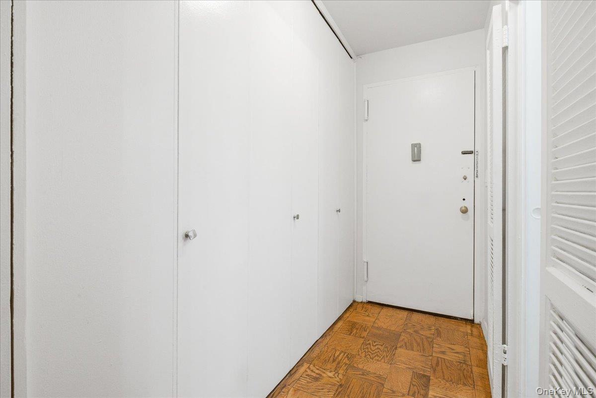 70-25 Yellowstone Boulevard 4b Property Photo 8