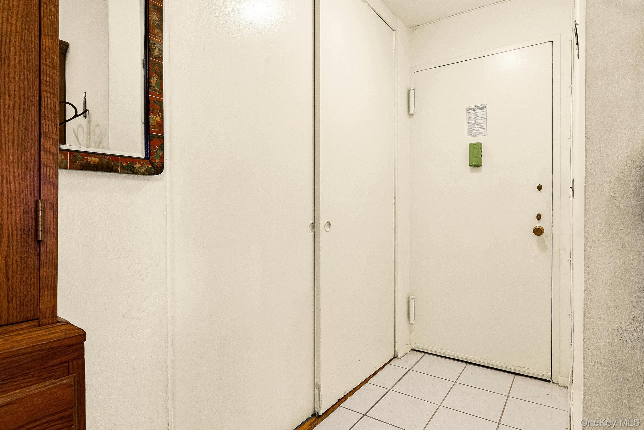 70-25 Yellowstone Blvd Yellowstone Boulevard 4d Property Photo 5