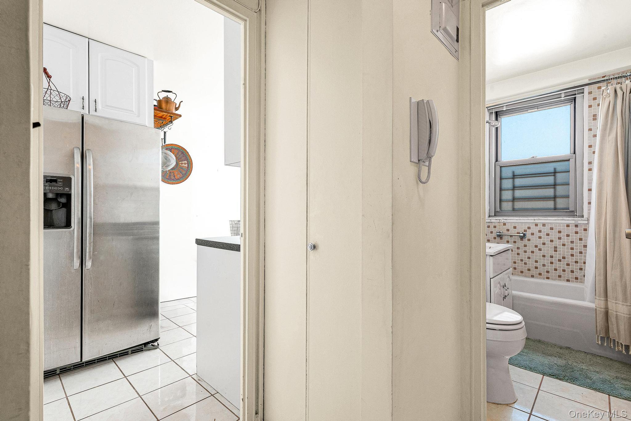 70-25 Yellowstone Blvd Yellowstone Boulevard 4d Property Photo 13