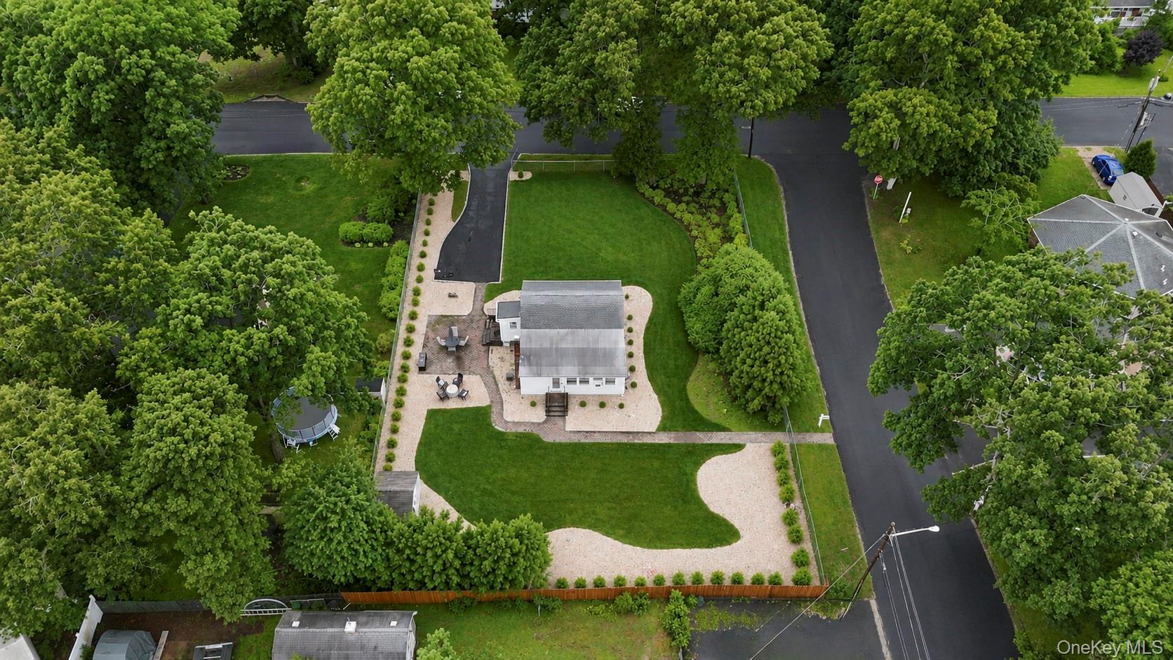 2 Fox Lane Property Photo 2