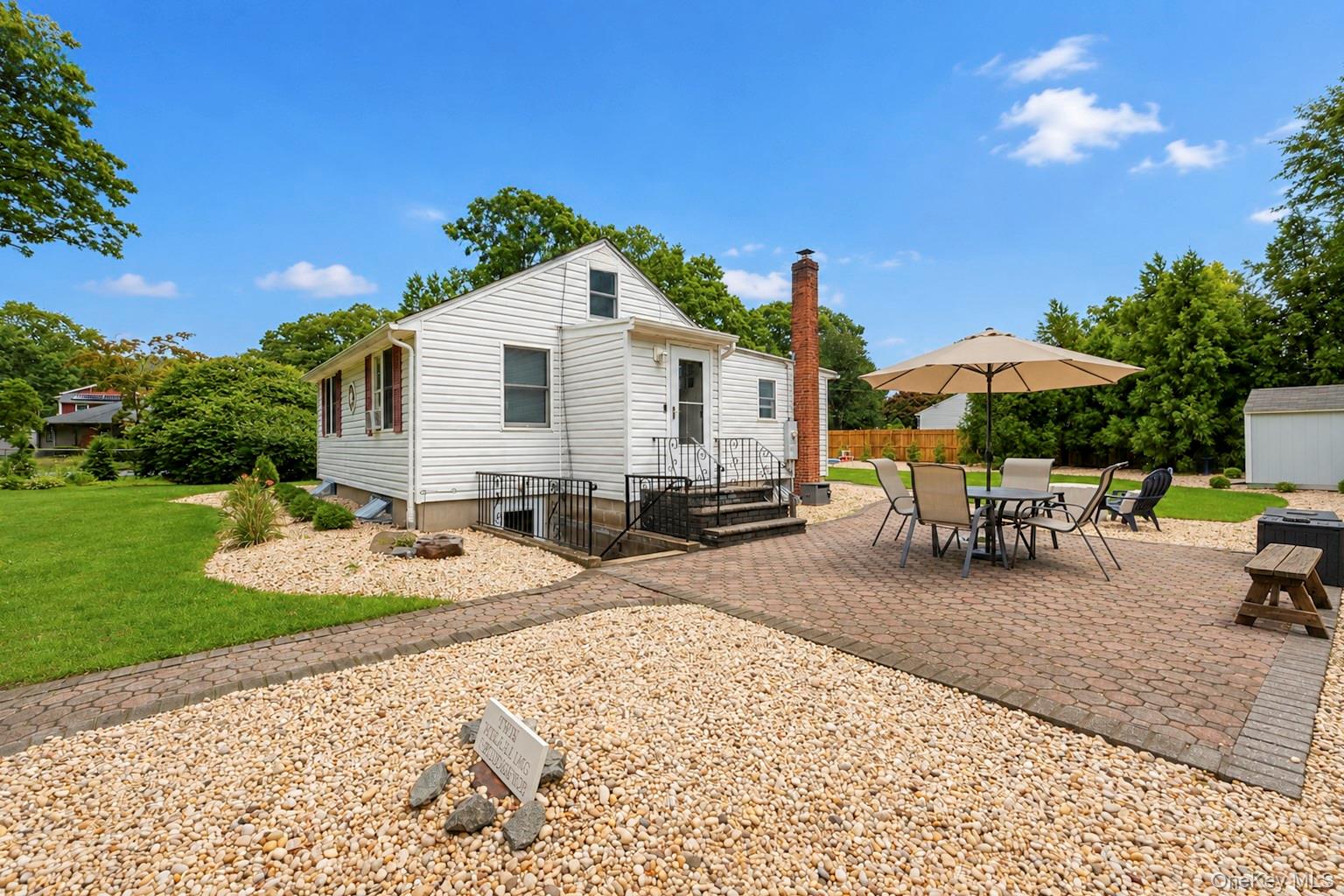 2 Fox Lane Property Photo 9