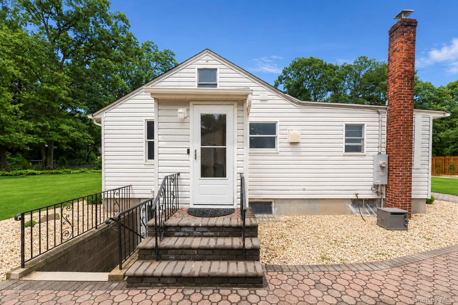 2 Fox Lane Property Photo 12