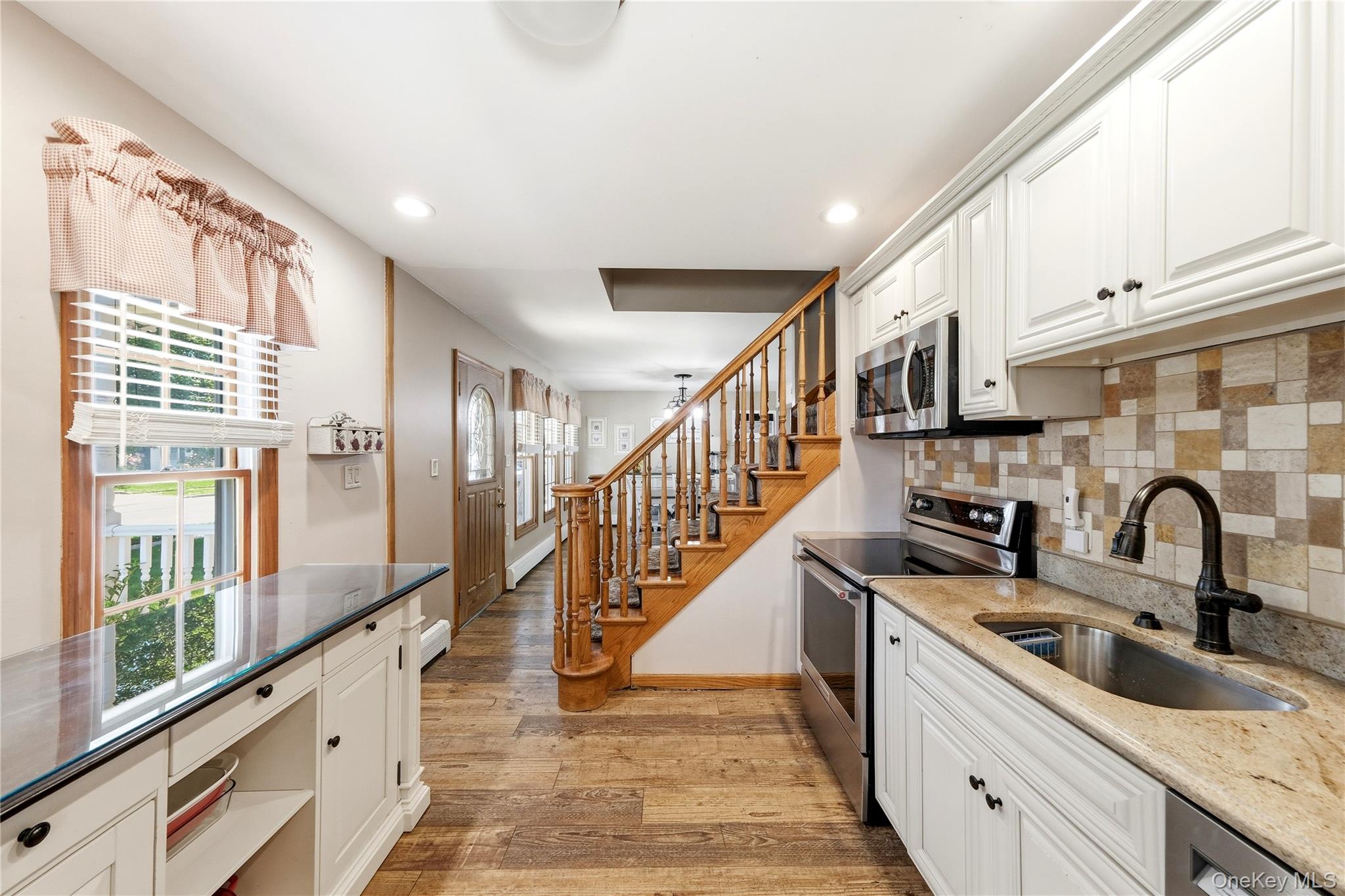19 Tower Lane Property Photo 8