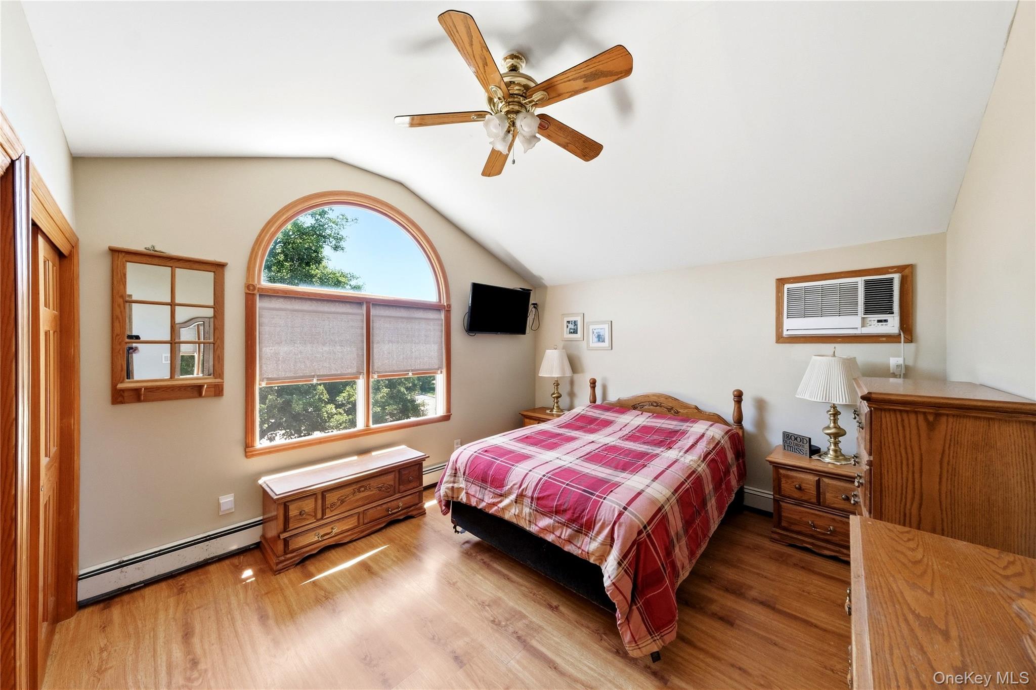 19 Tower Lane Property Photo 10
