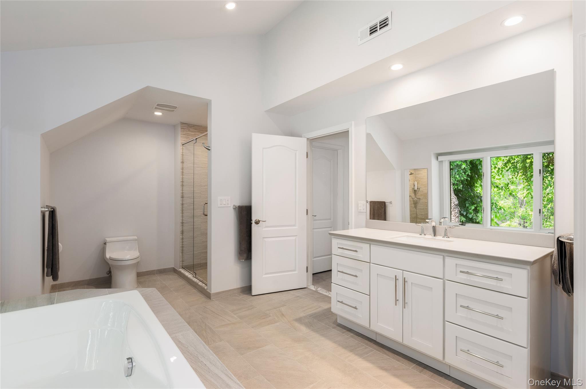 142 Woodbrook Road Property Photo 16