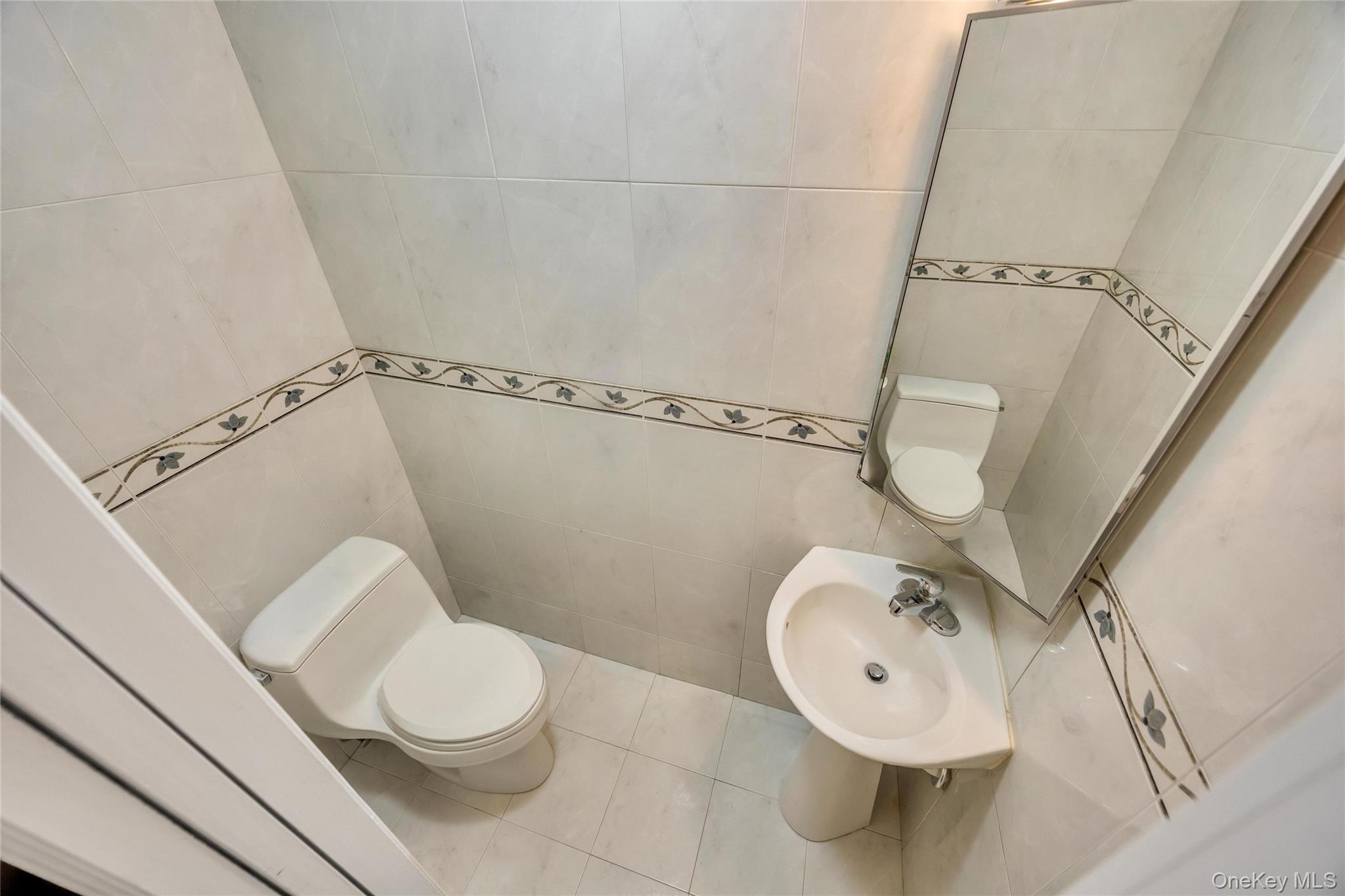 35 Jerold Street Property Photo 28