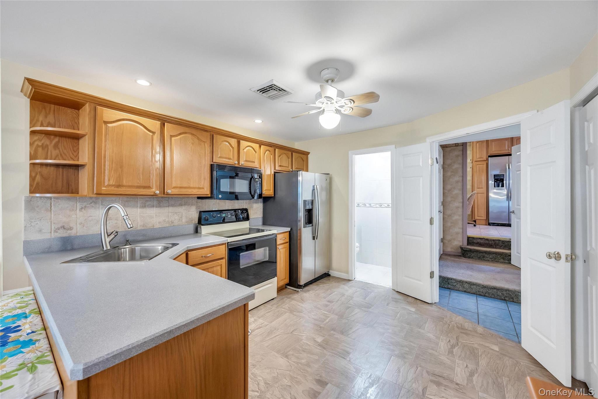 35 Jerold Street Property Photo 30