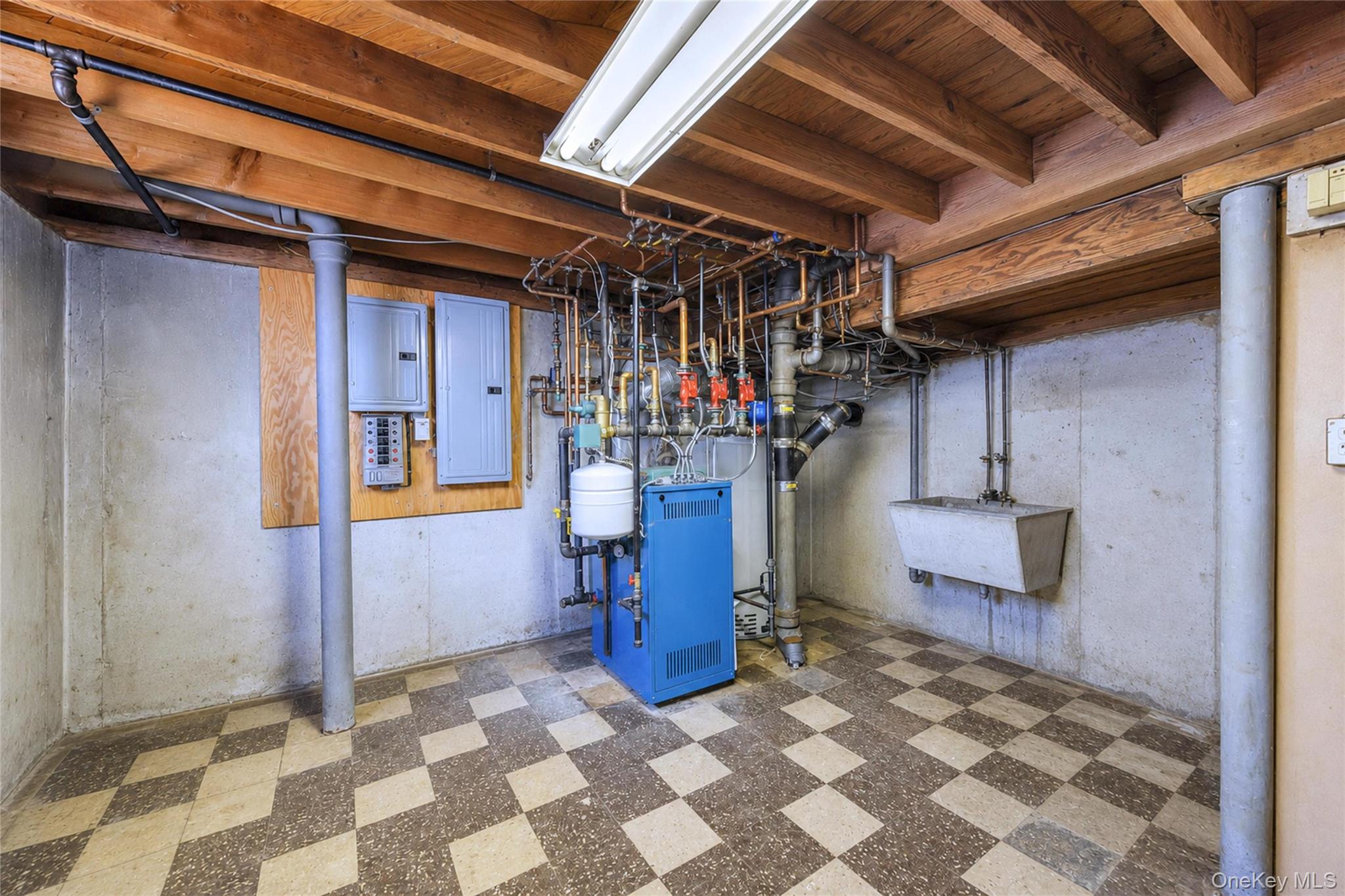 35 Jerold Street Property Photo 37