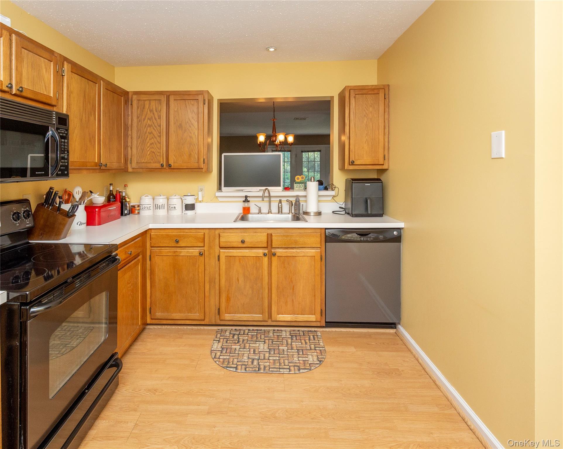 16 Evergreen Way Property Photo 15