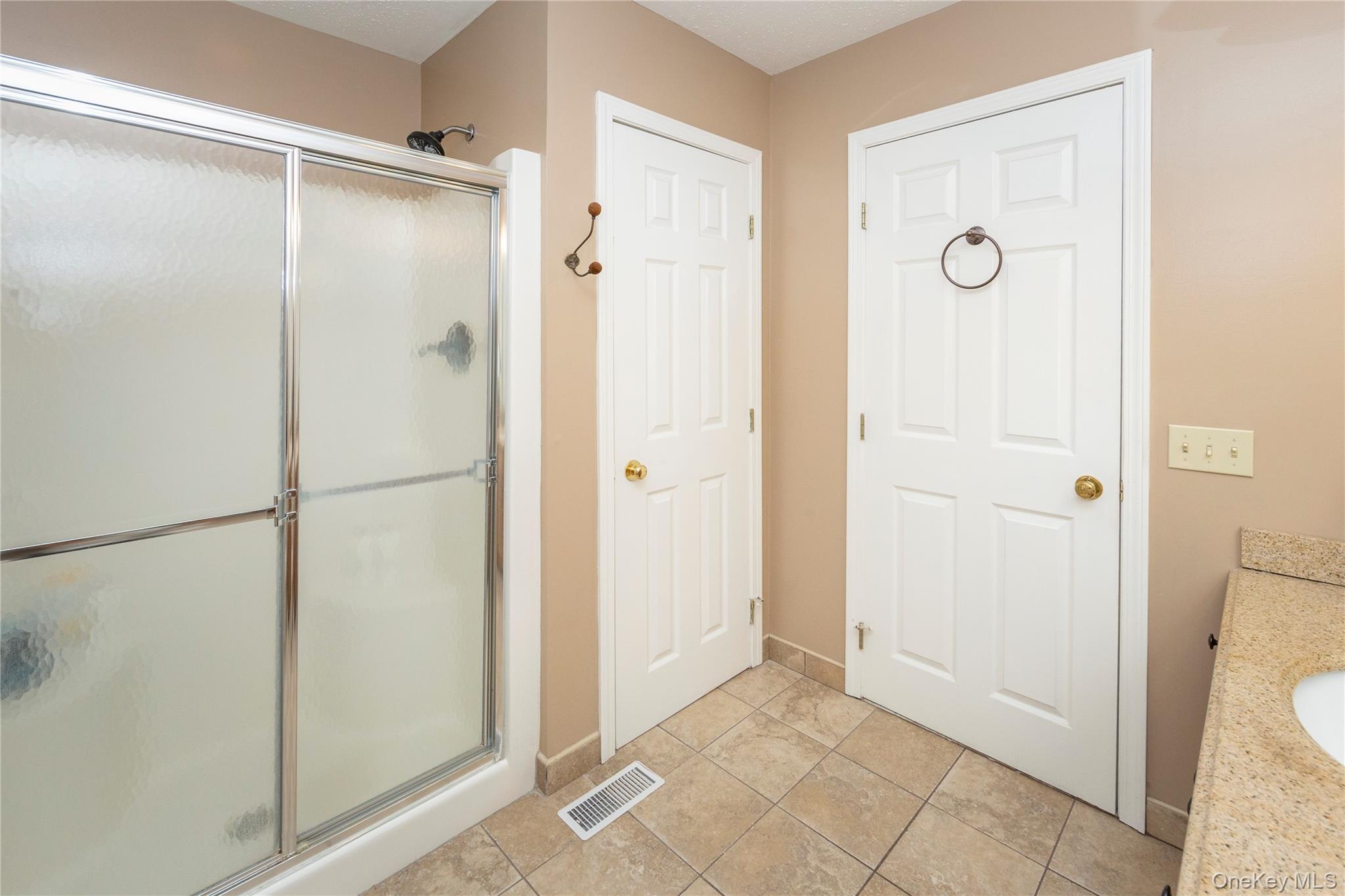 16 Evergreen Way Property Photo 24