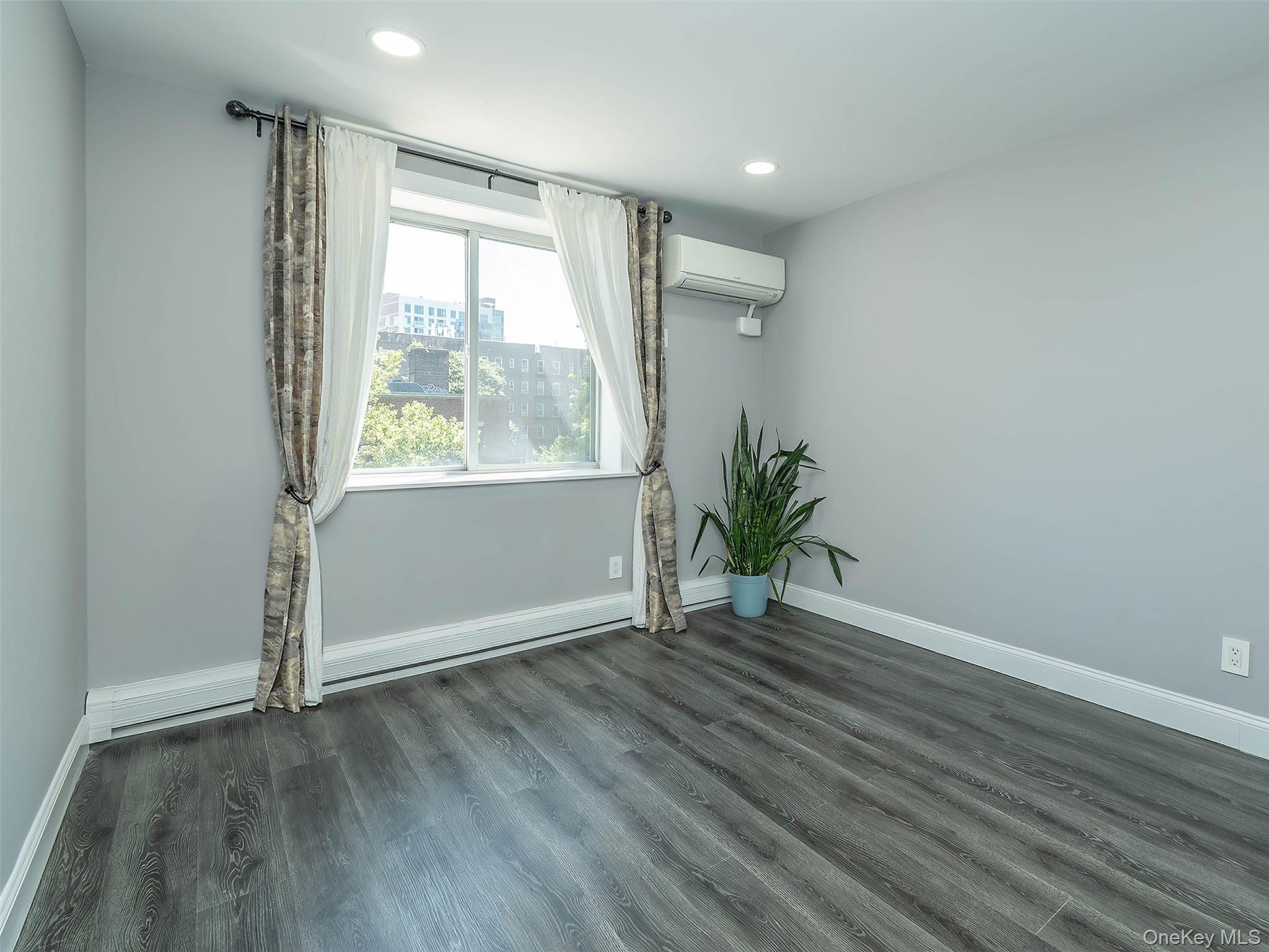 139-87 35th Avenue 4b Property Photo 22