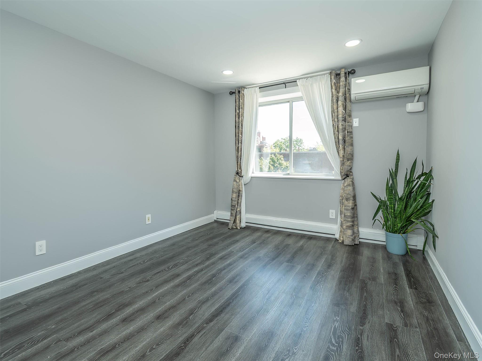 139-87 35th Avenue 4b Property Photo 23
