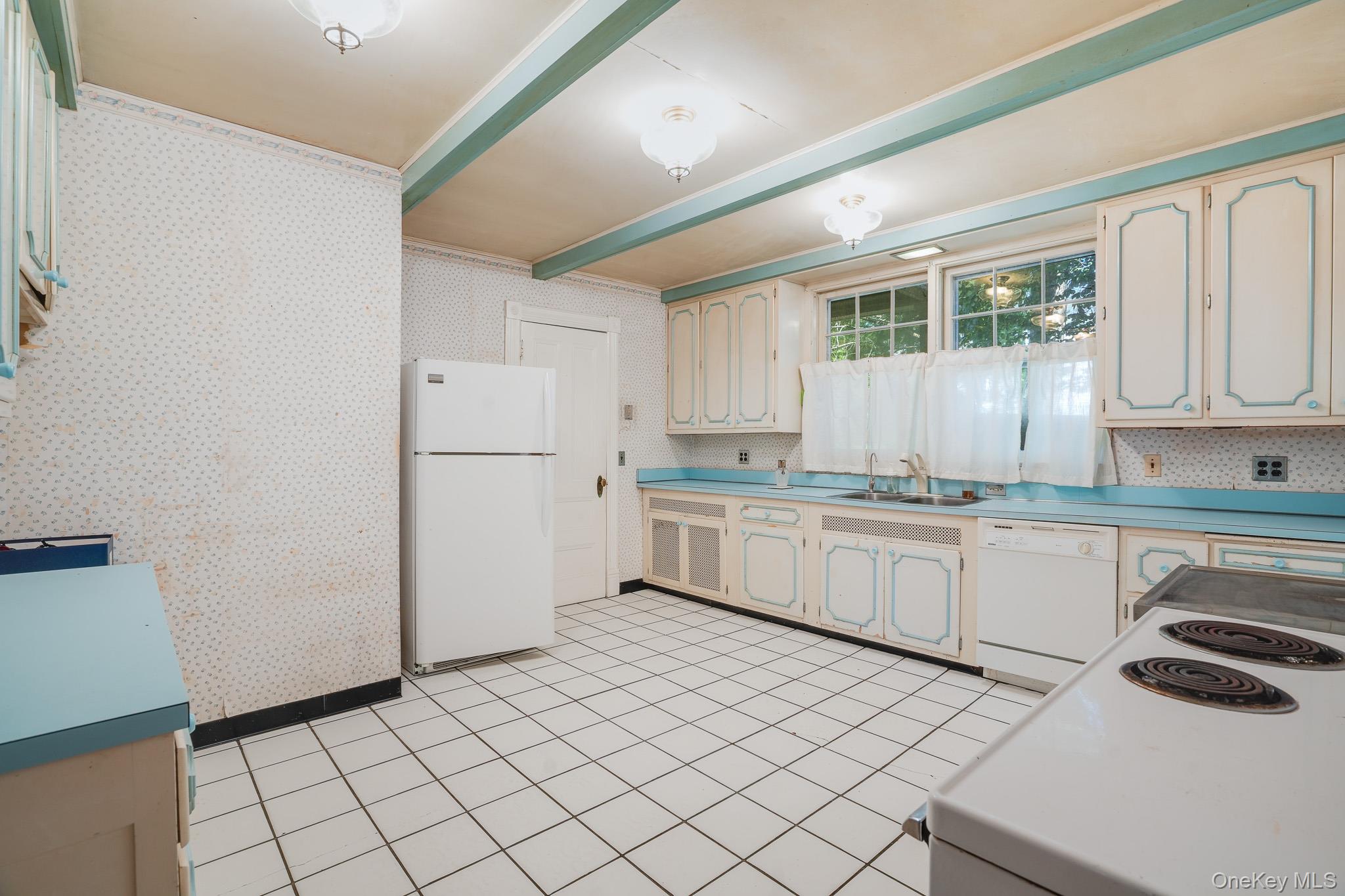 151 Academy Street Property Photo 12