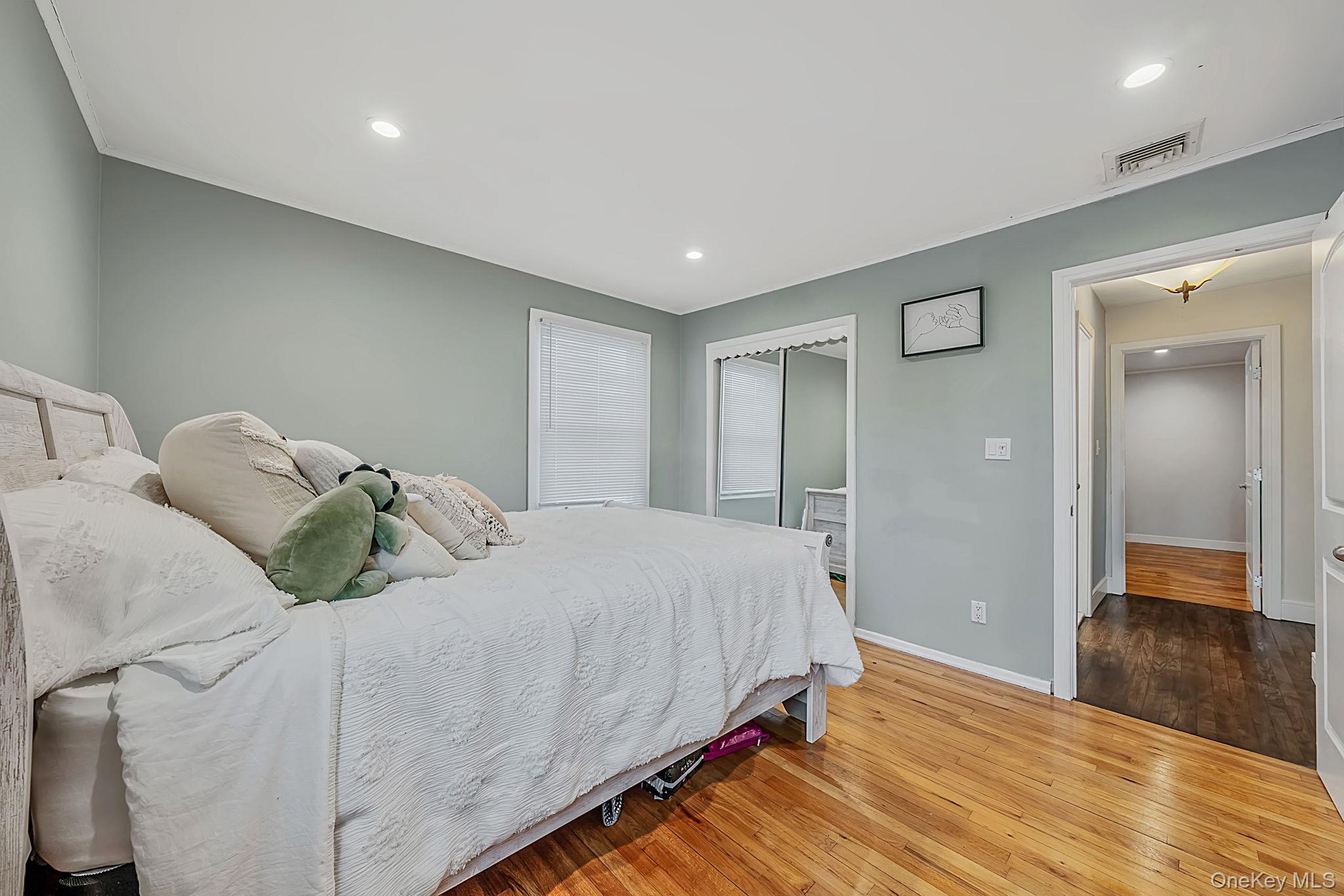 511 Devon Place Property Photo 18