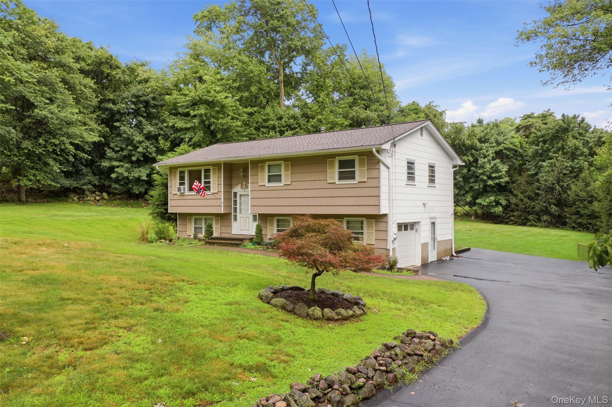 3 Larch Court Property Photo 1