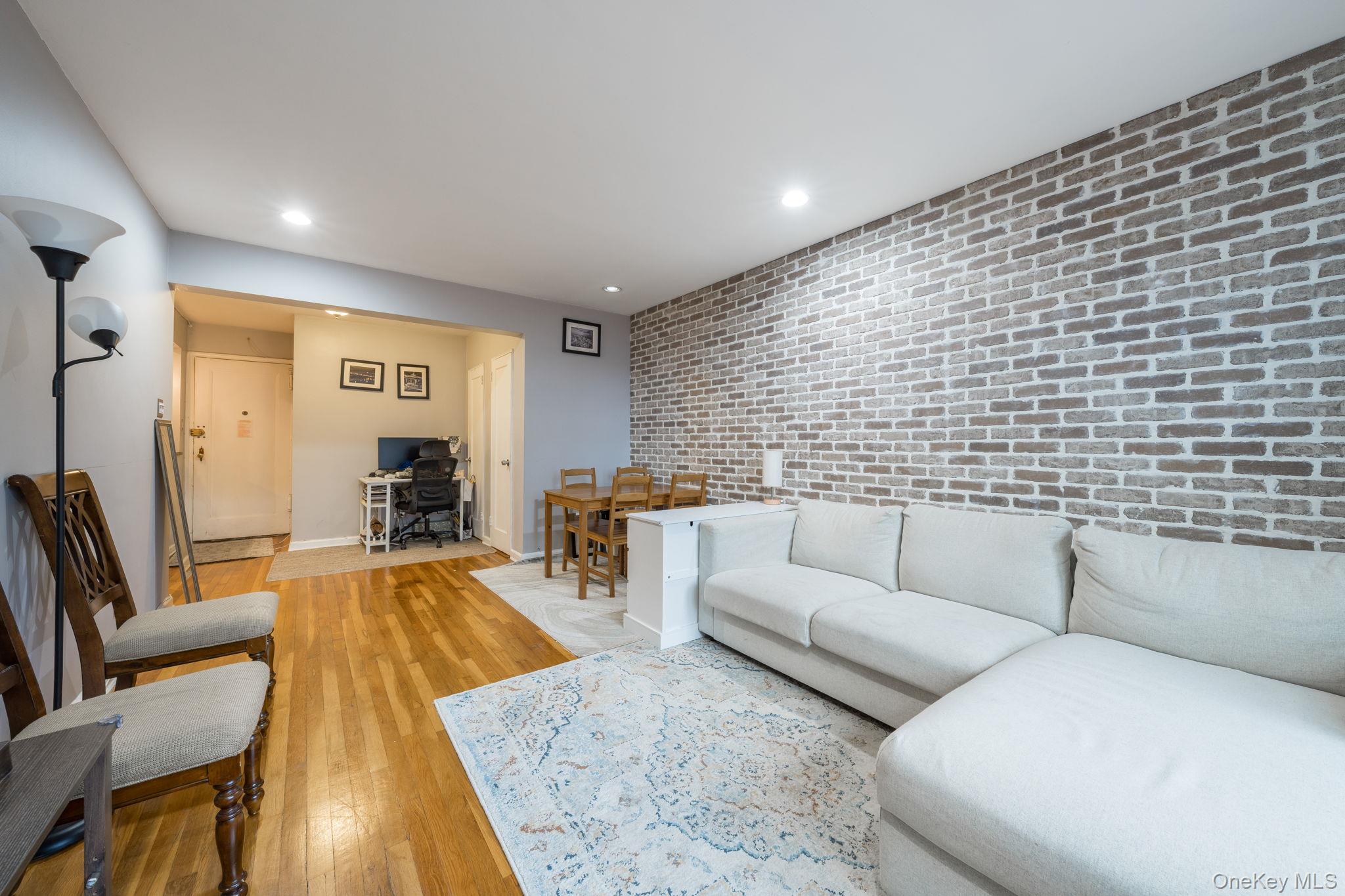 182-25 Wexford Terrace 410 Property Photo 4