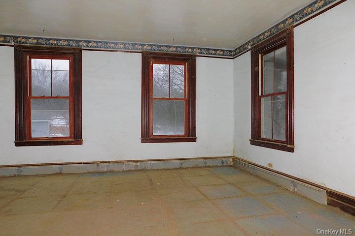 853 Salt Point Turnpike Property Photo 9