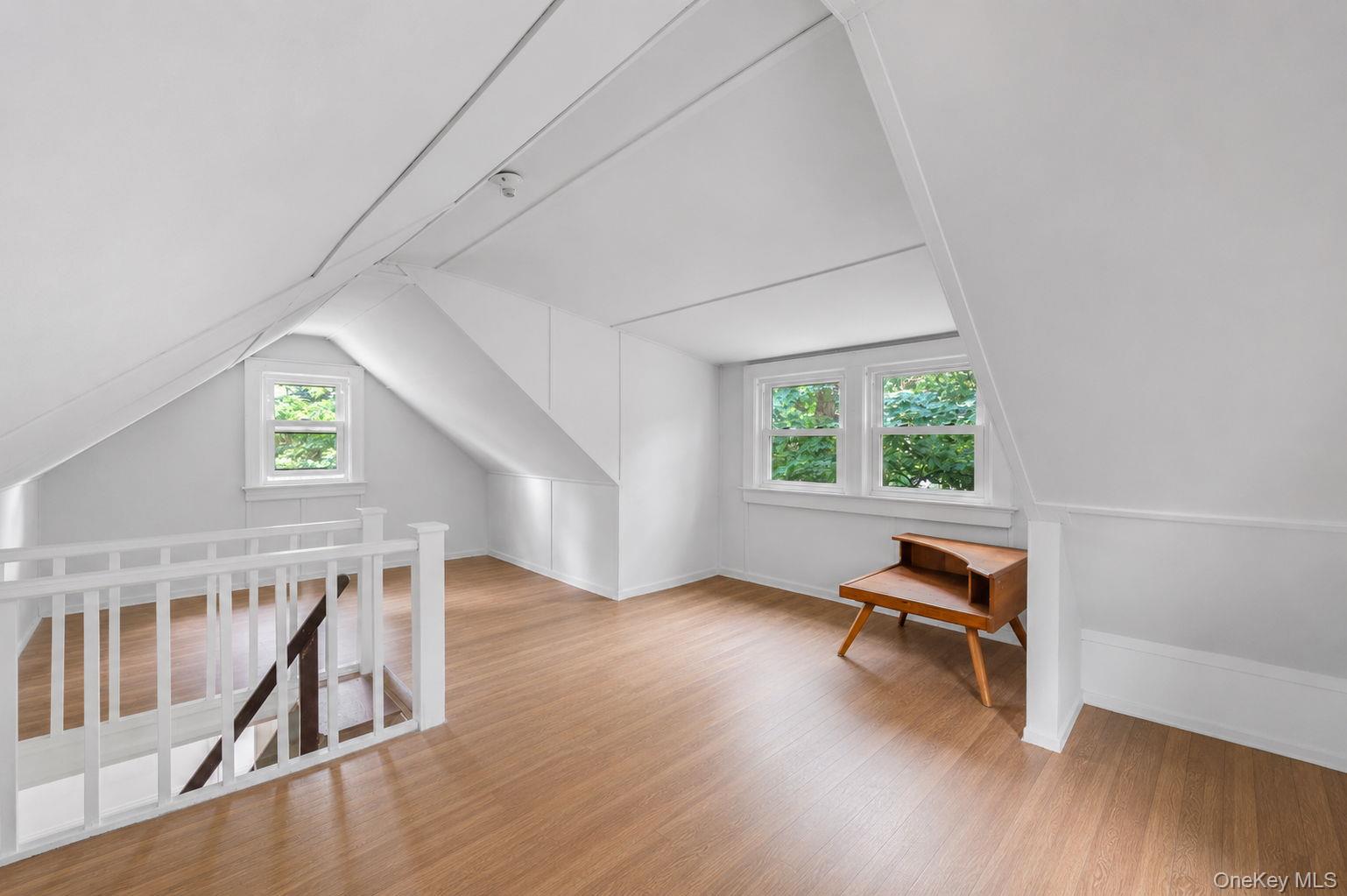 24 Thomas Road Property Photo 17