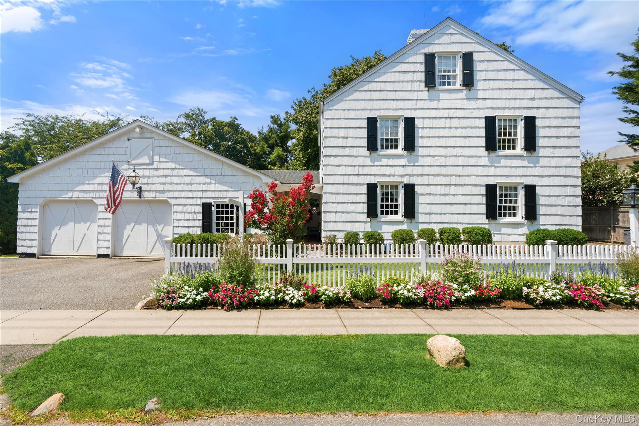 211 Berry Hill Road Property Photo 1