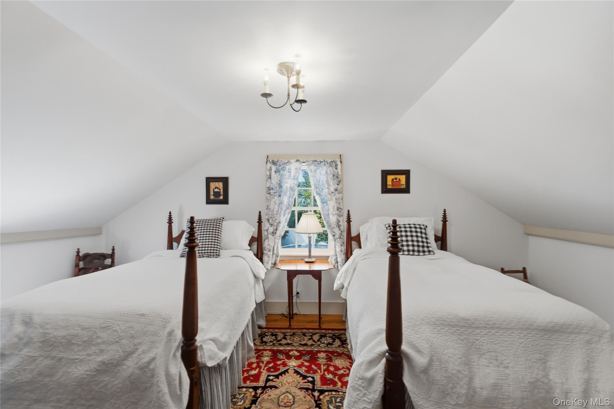 211 Berry Hill Road Property Photo 26