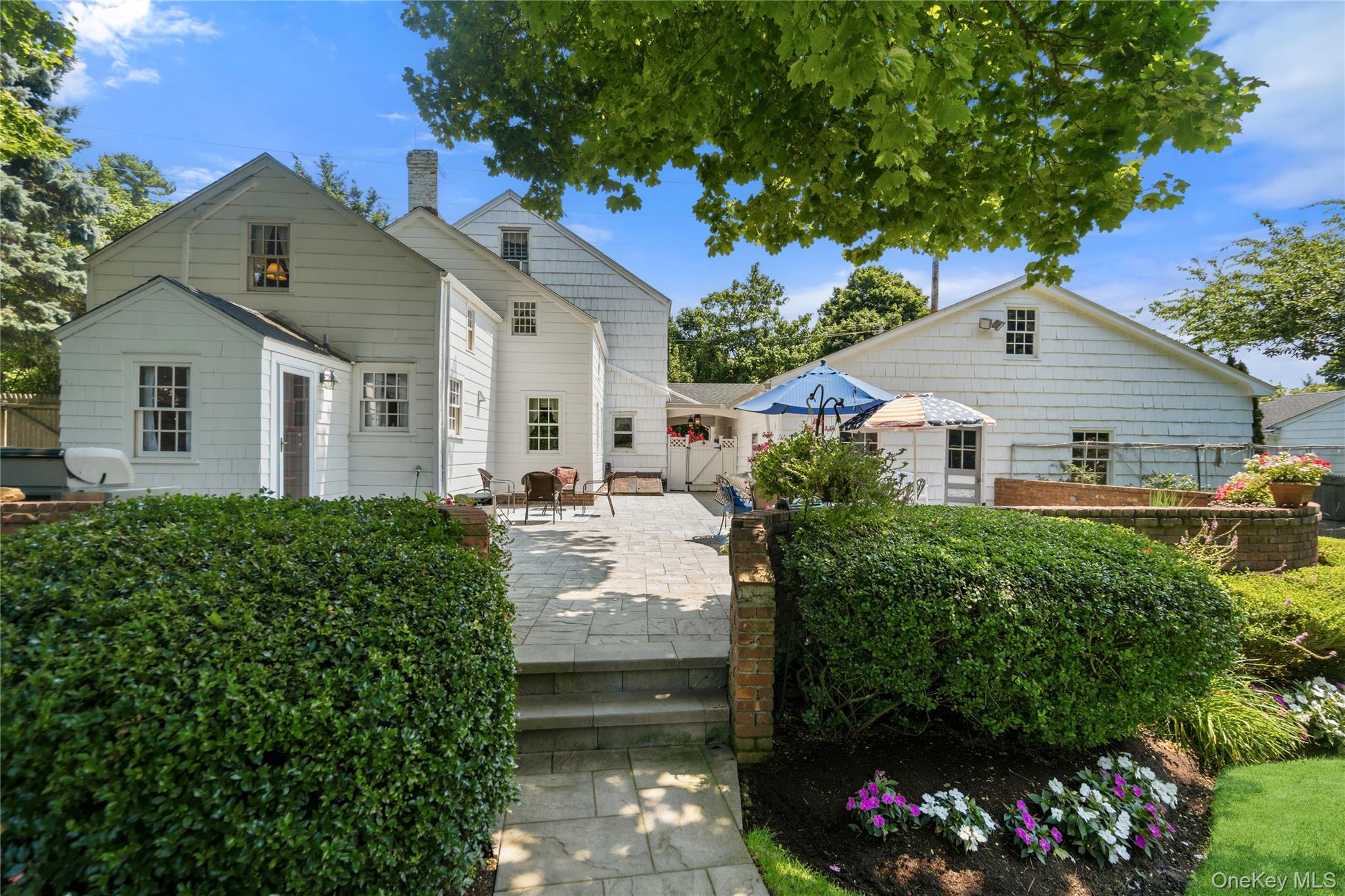 211 Berry Hill Road Property Photo 34