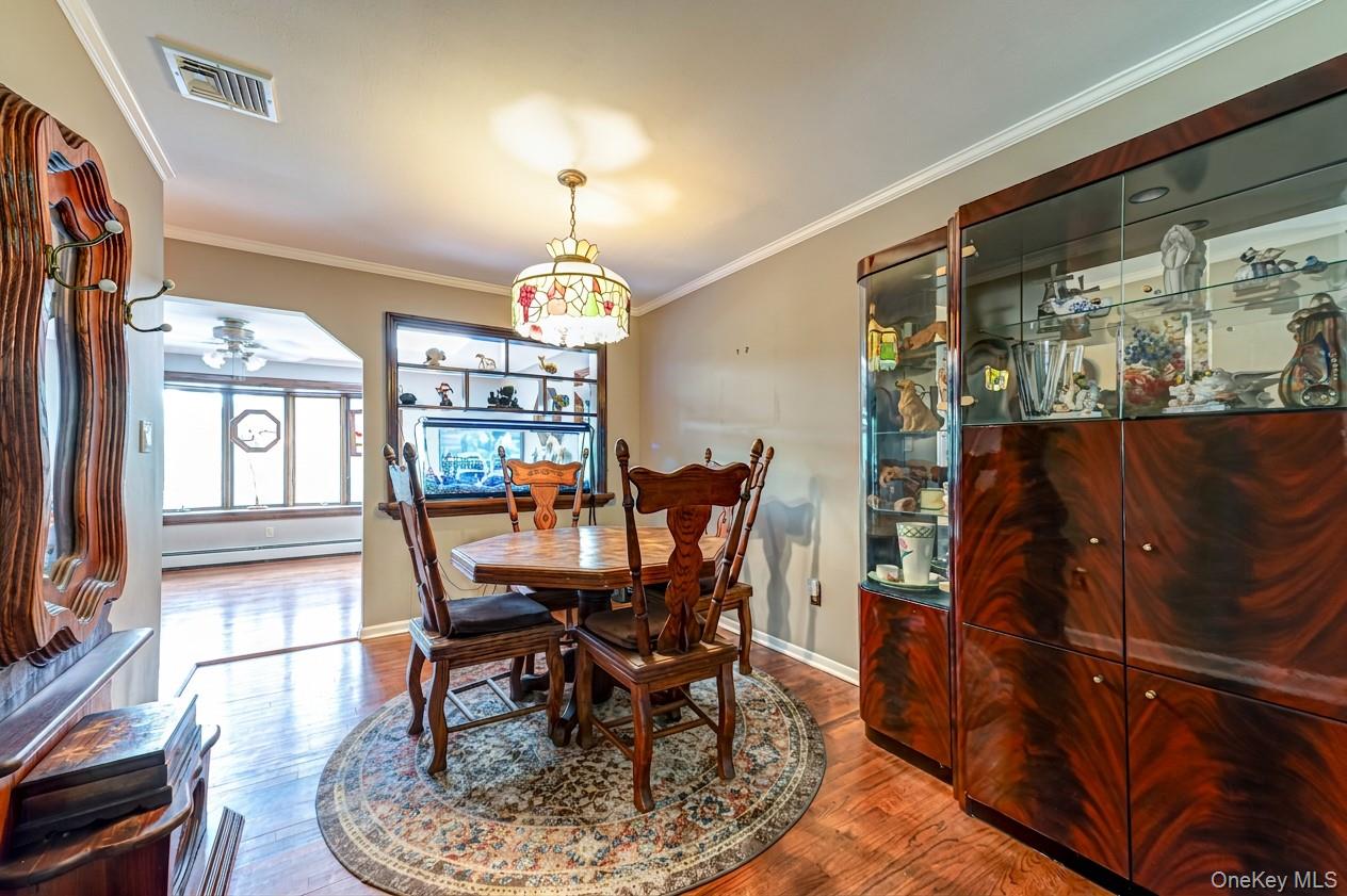 41 Oak Street Property Photo 8