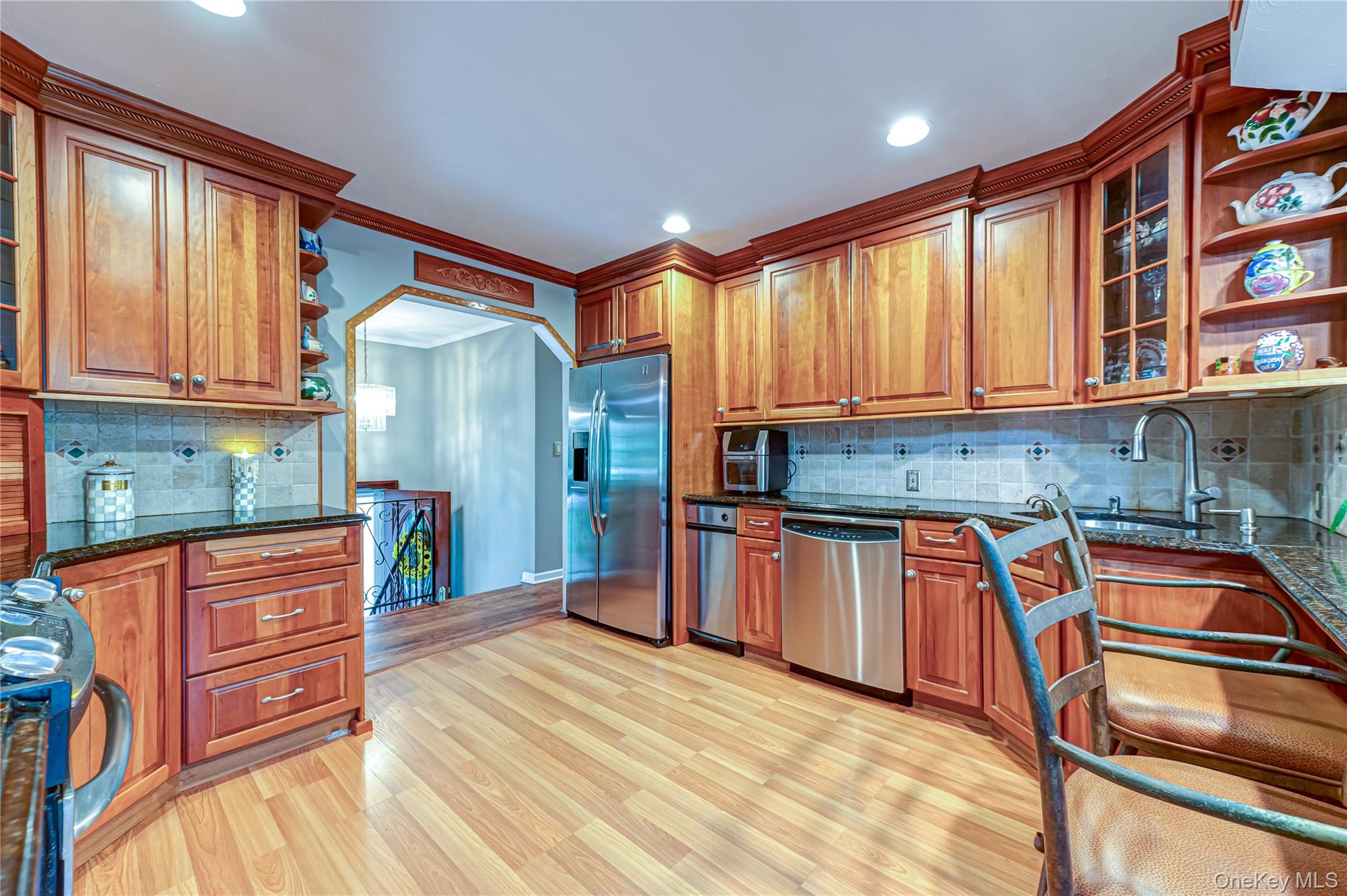 41 Oak Street Property Photo 10
