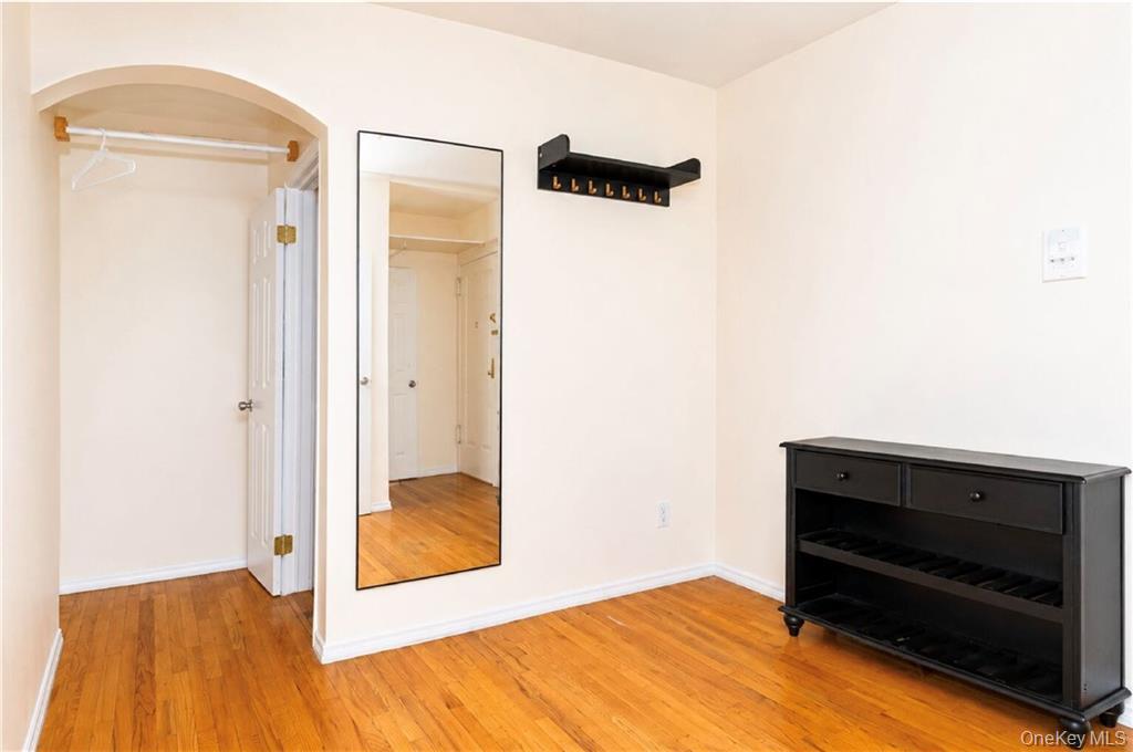 1289 E 19th Street D4 Property Photo 7