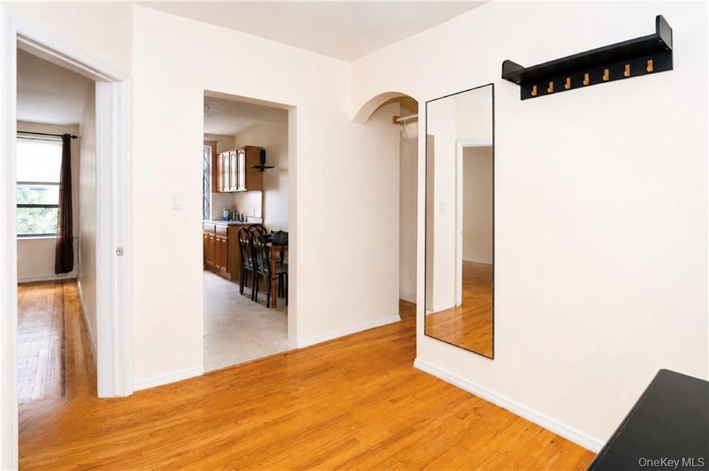1289 E 19th Street D4 Property Photo 8