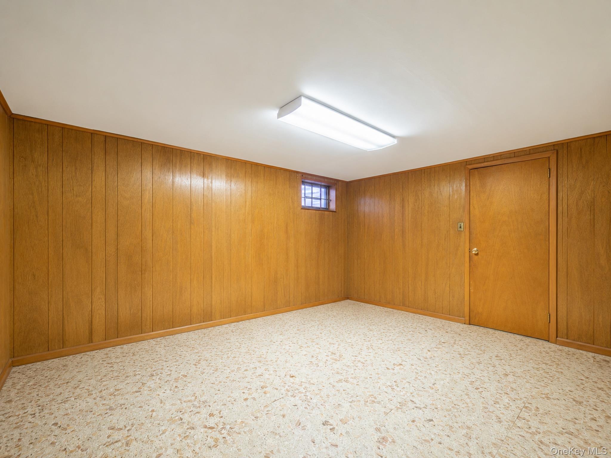 76-53 172nd Street Property Photo 29