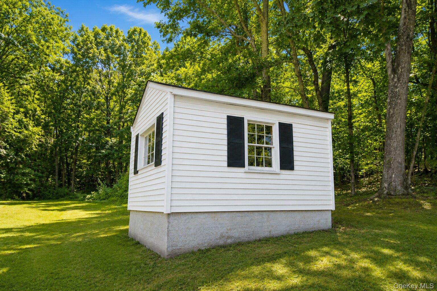 70 Winona Avenue Property Photo 25