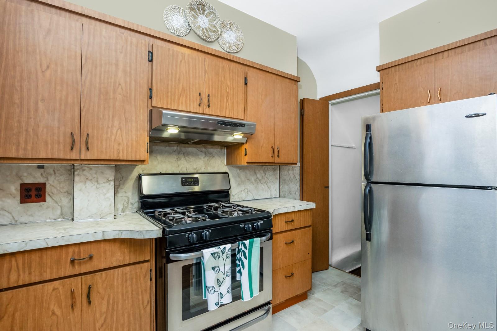 58-40 80th Street Property Photo 13