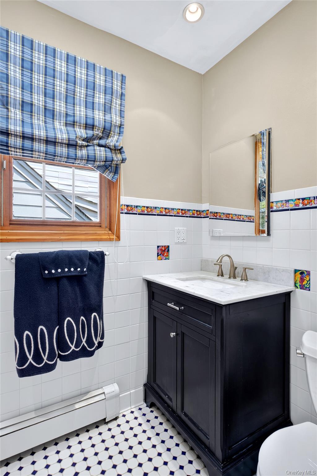 75 Maple Street Property Photo 21
