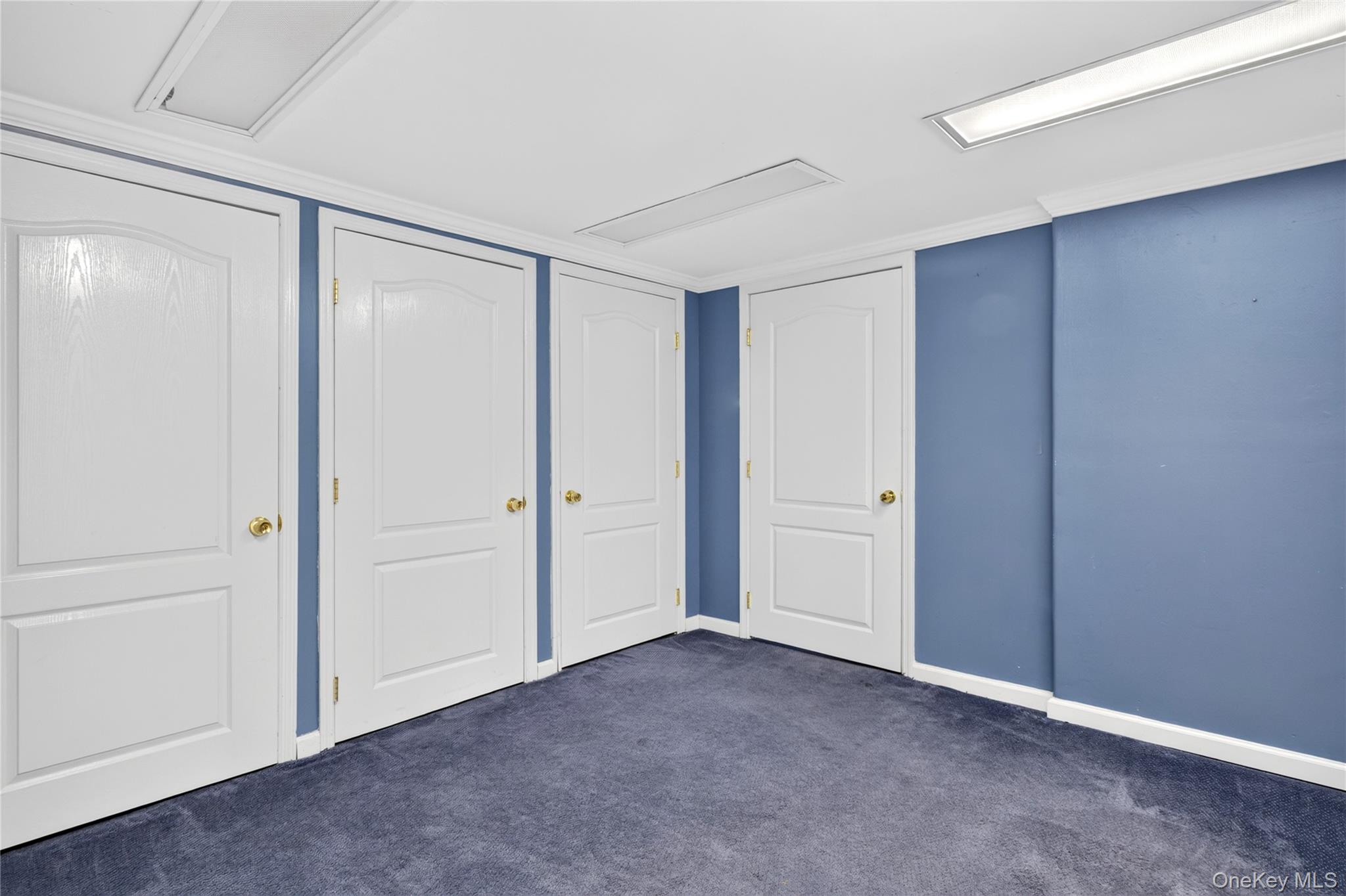 75 Maple Street Property Photo 26