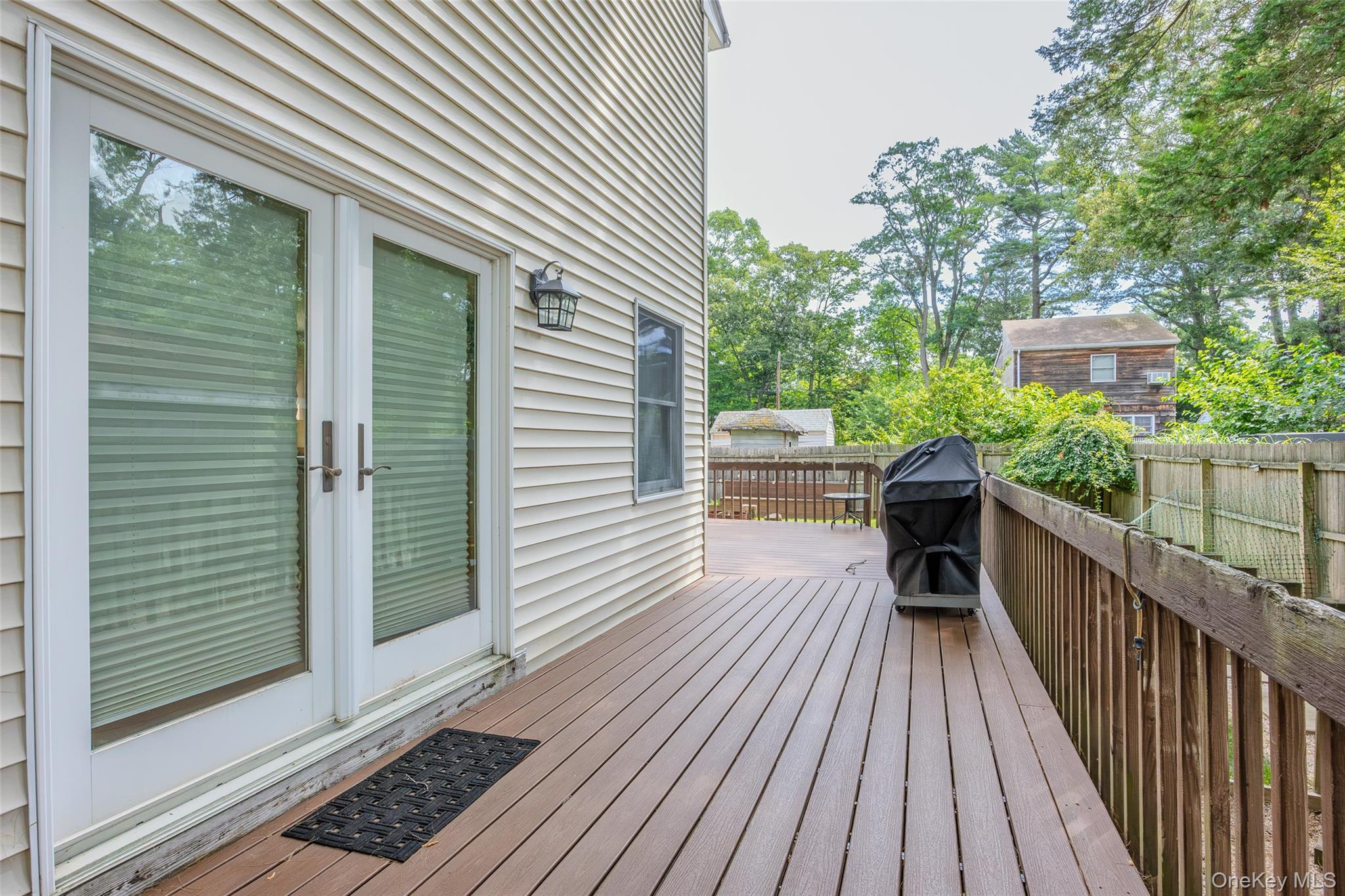 28 Roanoke Road Property Photo 8