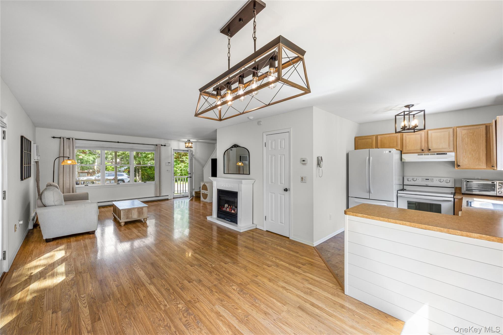 28 Roanoke Road Property Photo 18