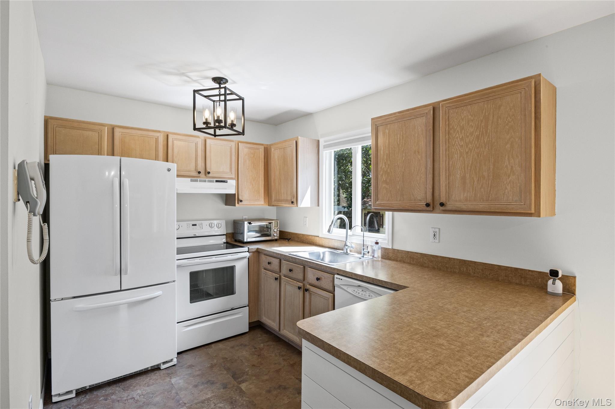 28 Roanoke Road Property Photo 19
