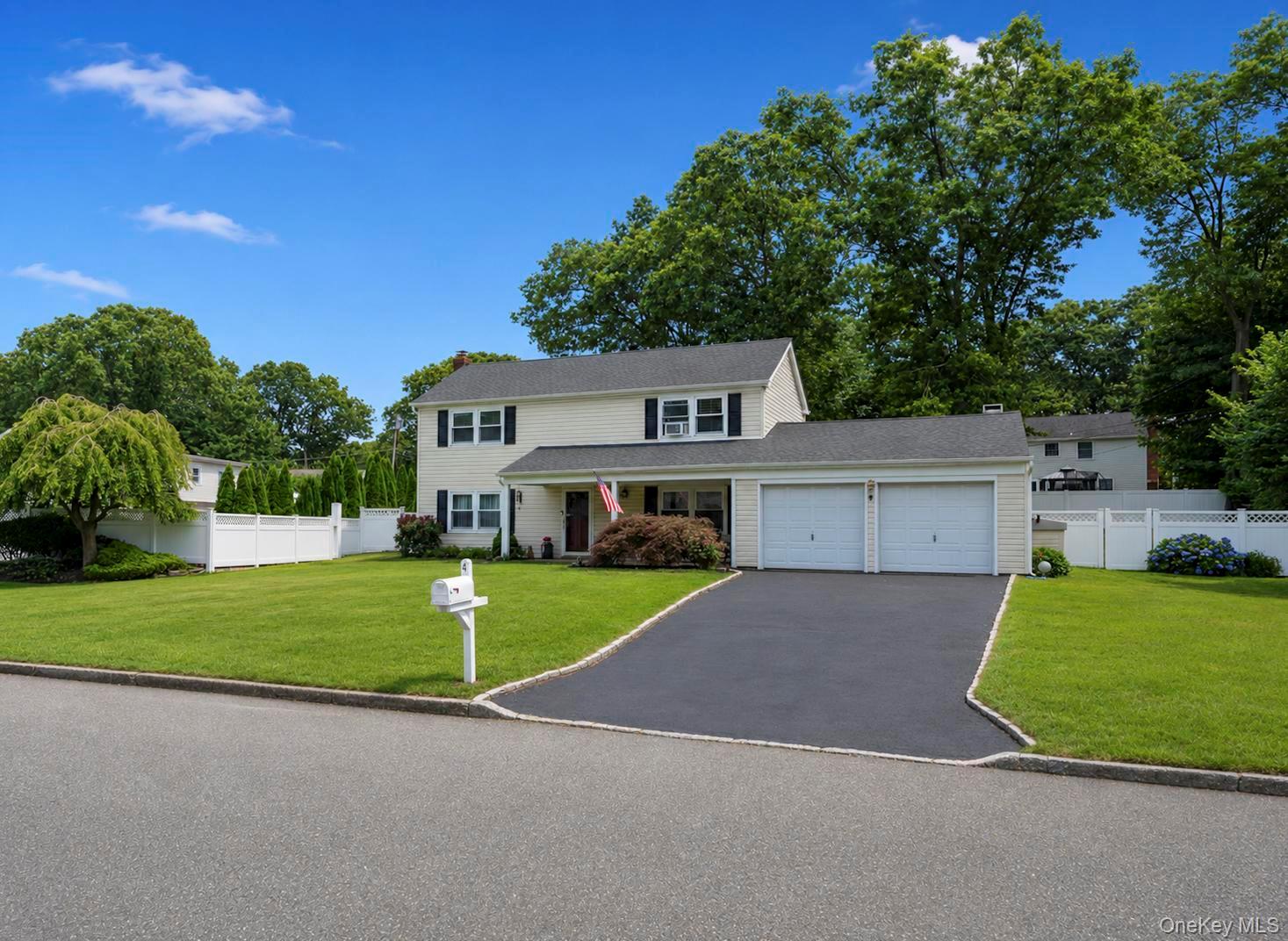 4 Beaverdale Lane Property Photo 3