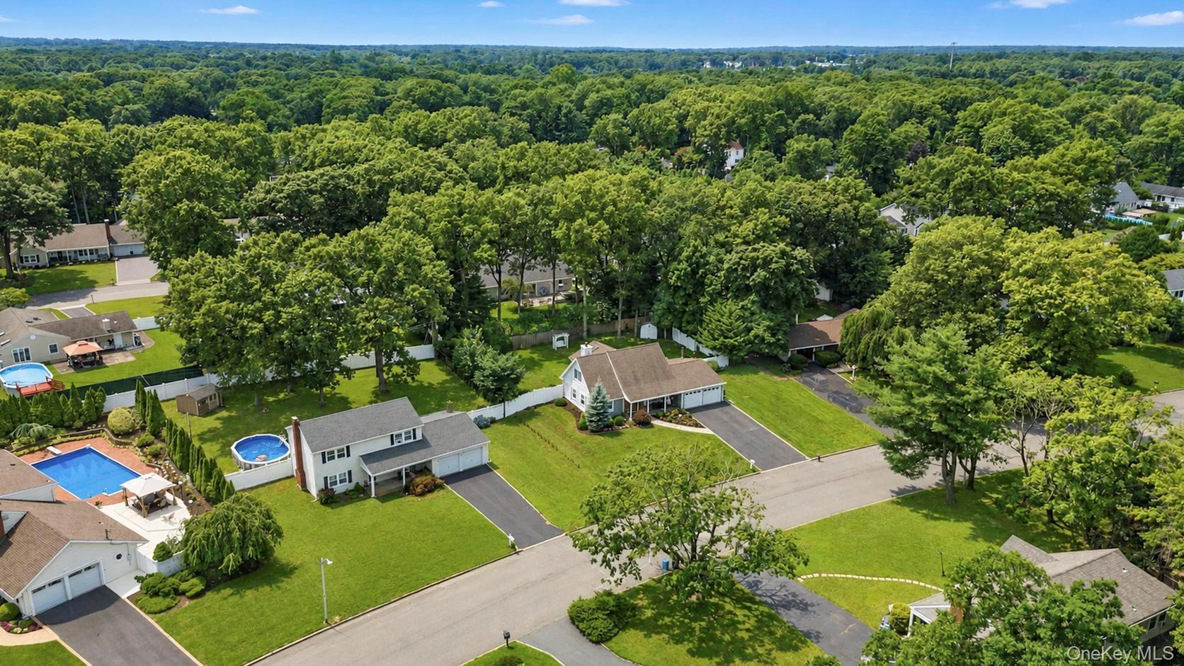 4 Beaverdale Lane Property Photo 38