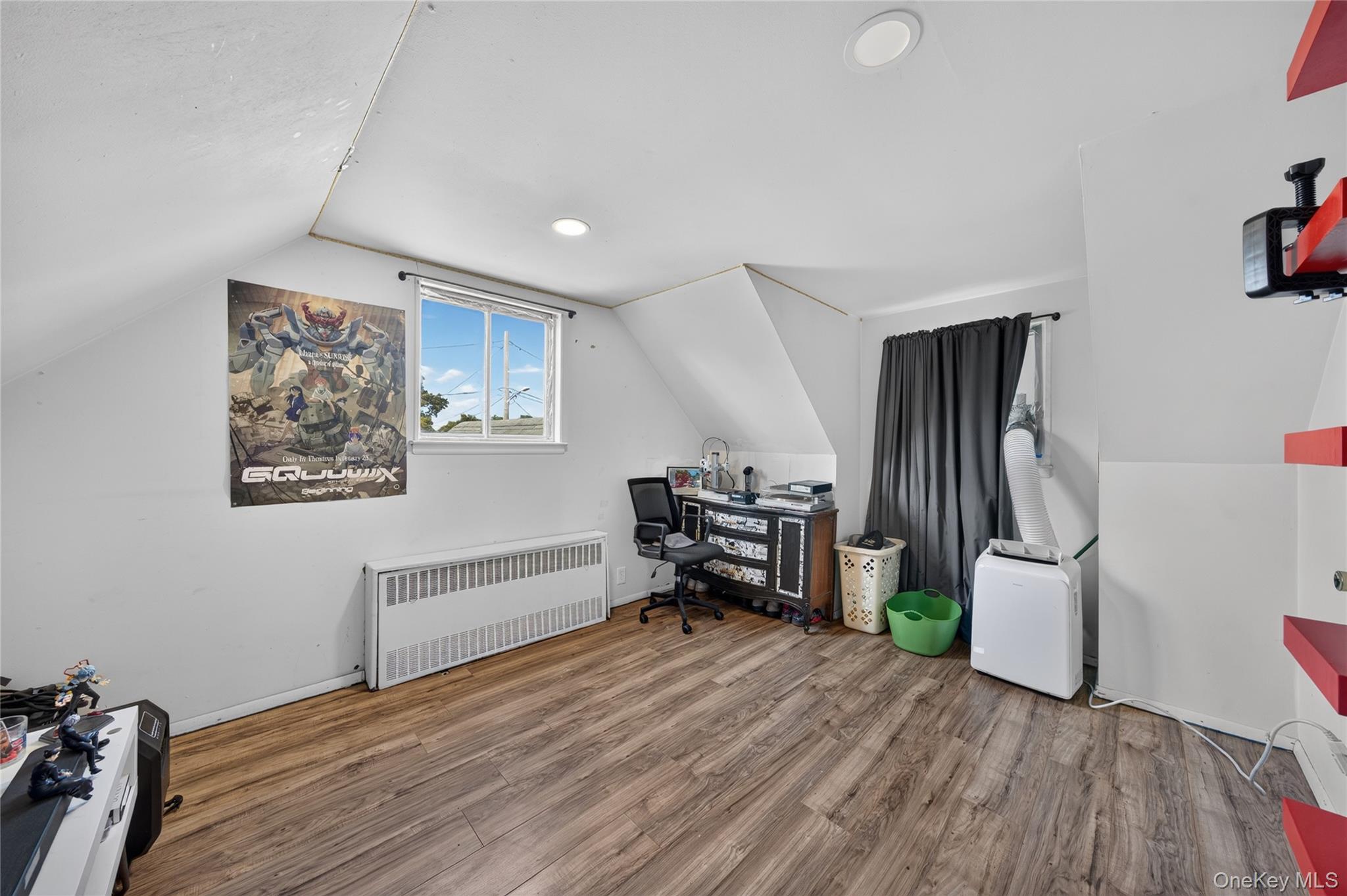 2136 Spruce Street Property Photo 13